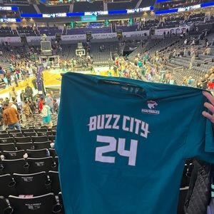 Charlotte Hornets SGA Brandon Miller t-shirt jersey XL